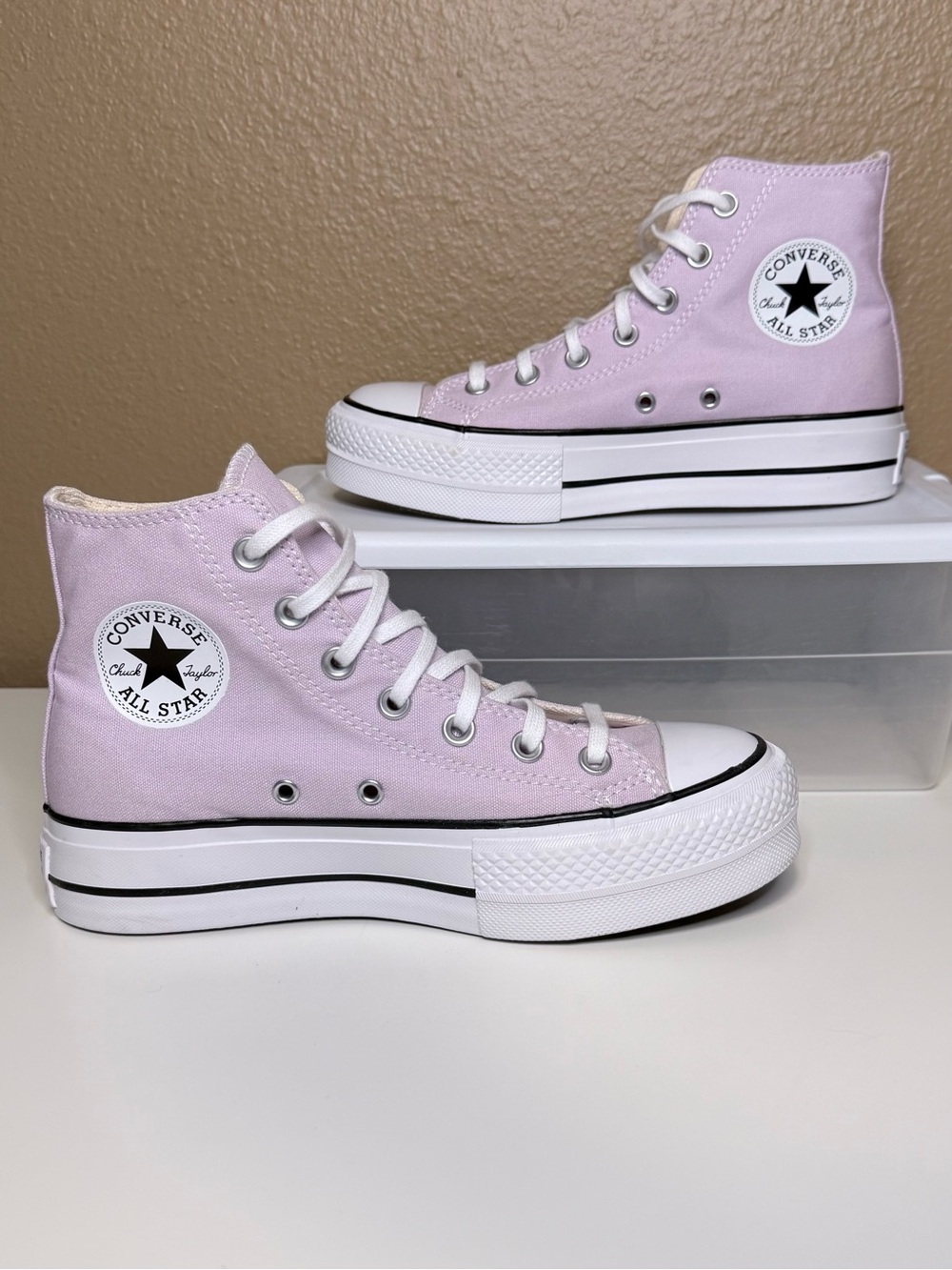 Converse | Chuck Taylor All Star Lift Platform Sneakers | Pale Amethyst US7 EUC